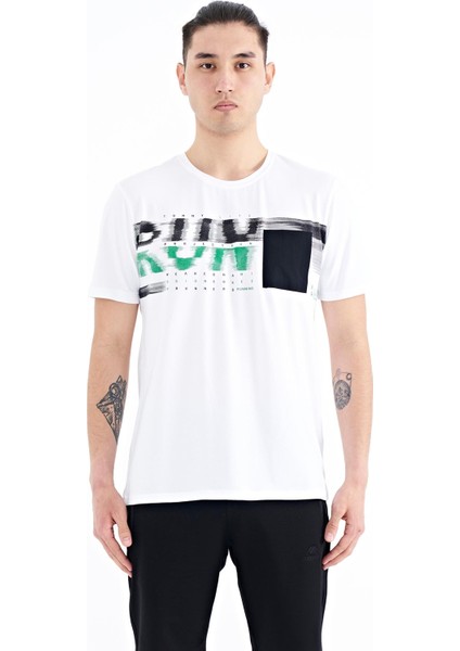 Beyaz Ön Cep Detaylı Baskılı Standart Kalıp Erkek T-Shirt - 88200