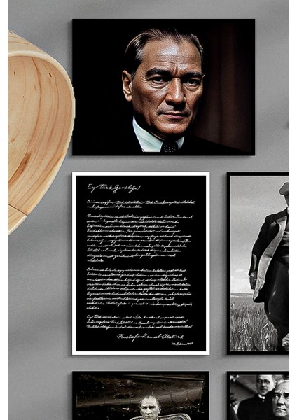 Atatürk Çerçevesiz Çerçeve Görünümlü Atatürk Fotoğrafları 13 Parça Mdf Tablo Seti Atatürk Imzası fiyatları