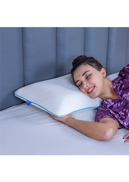 Simple The Pillow Kontürlü Klasik Visco Yastık Memory Foam Boyun Yastığı Hafızalı Yastık 60*40*12