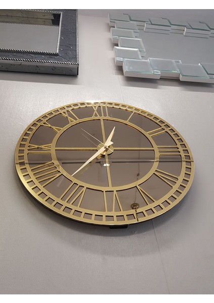 Golden Roma Bronze Model Altın Bronz Renk 50 Cm Dekoratif Aynalı Duvar Saati
