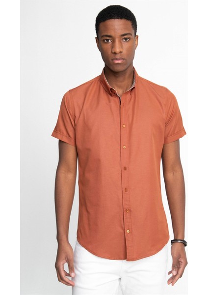Slim Fit Kısa Kol Düğmeli Yaka Poplin Oxford Erkek Gömlek fiyatları
