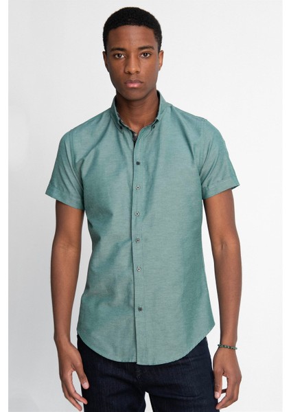 Slim Fit Kısa Kol Düğmeli Yaka Poplin Oxford Erkek Gömlek