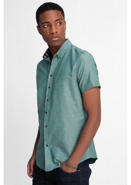 Slim Fit Kısa Kol Düğmeli Yaka Poplin Oxford Erkek Gömlek fiyatları