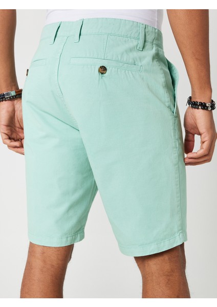 Regular Fit Erkek Şort fırsatları