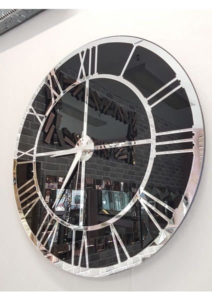 Silver Black Model Gümüş Siyah Renk 50 Cm Dekoratif Aynalı Duvar Saati fırsatları
