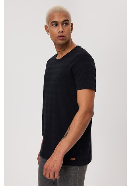 Baınes Erkek O Yaka T-Shırt Siyah fiyatları