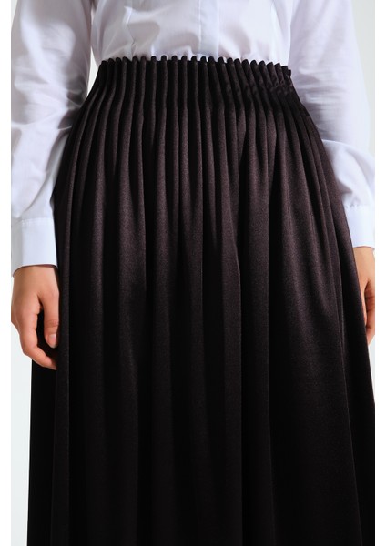 Beli Piliseli Krep Siyah Etek indirimleri