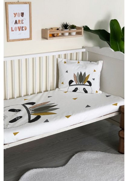 Panda Desenli Kadife Dekoratif Bebek Beşik Örtüsü