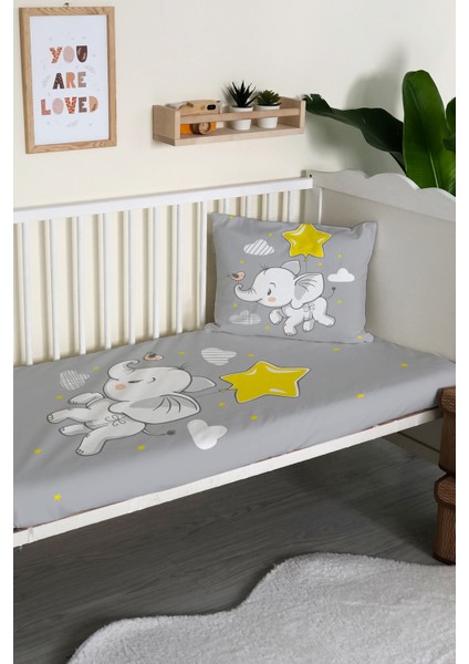 Fil ve Yıldız Desenli Kadife Dekoratif Bebek & Çocuk Yatak Örtüsü