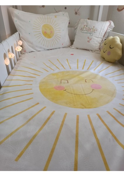 Evmila Dekoratif Desenli Çocuk Yatak Örtüsü