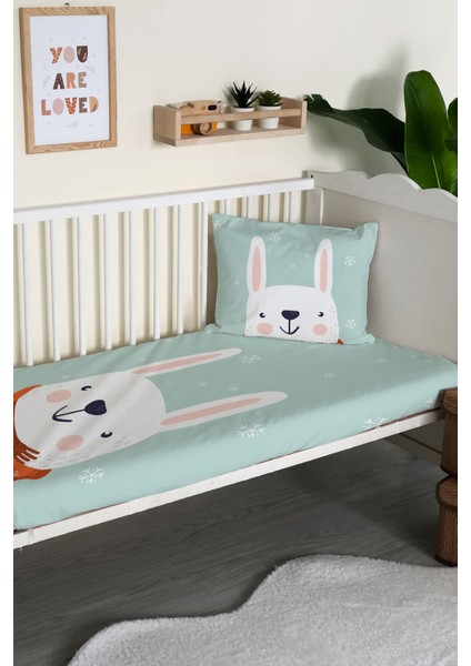 Tavşan Desenli Kadife Dekoratif Bebek Beşik Örtüsü