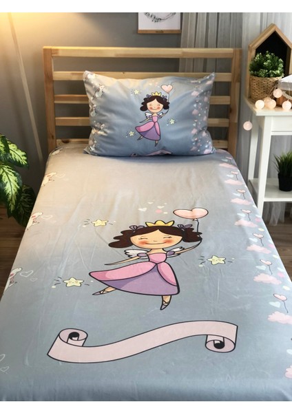 Evmila Kalp Bolunlu Kız Kadife Dekoratif Örtü 66