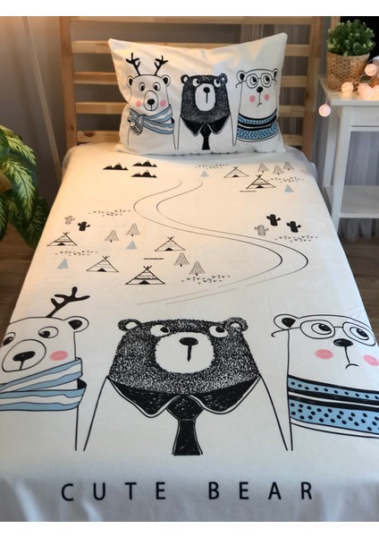 Evmila Üç Ayı Yollu Kadife Dekoratif Örtü 154