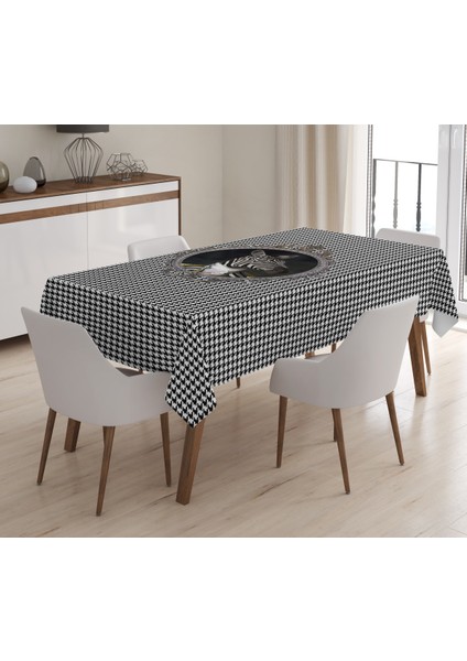 Zebra Tablosu Desenli Masa Örtüsü