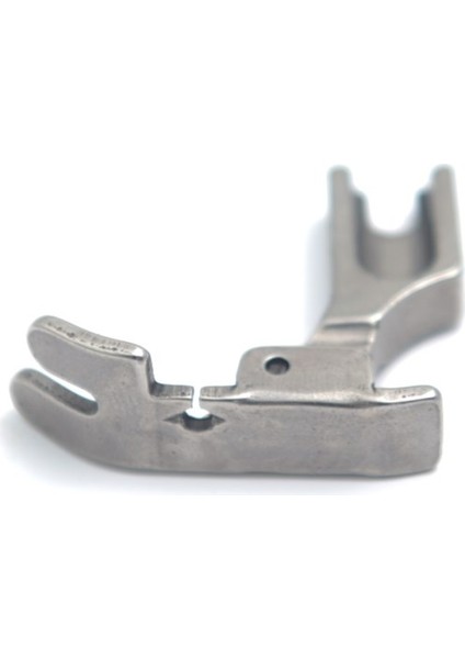 Juki Düz Makine Bıçaklı Ayak 3/16 B1524-530-EBO