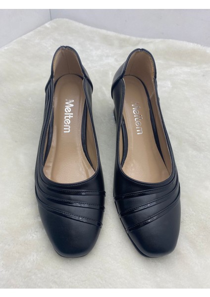 Çiğdem Siyah Deri Küt Burun Alçak Topuklu Ayakkabı (As4) - Siyah - 36 - ST02168-SİYAH-36