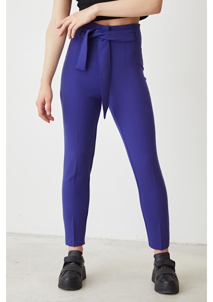 Kemerli Kumaş Pantolon-Saks