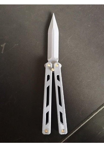 Kelebek Bıçağı / Balisong Vidasız Organik Plastikten Aksesuar modelleri