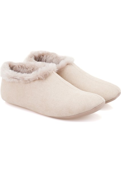 Bej Kadın Fluffy Yünlü Patik