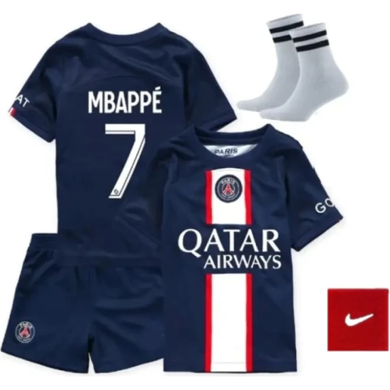 Mbappe Paris Saint-Germain Futbol Çocuk Forması 4lü Set Forma+Şort+Çorap+Bileklik