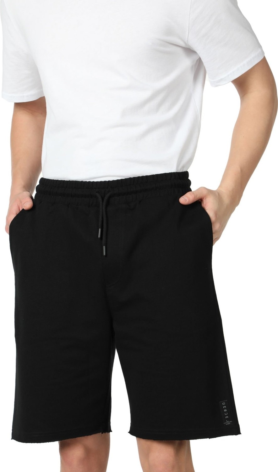 Defy's Erkek Paça Ve Etiket Detaylı Cepli Regular Fit Şort Siyah
