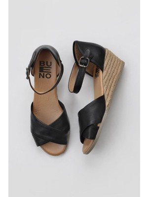 Bueno Shoes Siyah Deri Kadın Dolgu Topuklu Espadril Sandalet 01WS11102