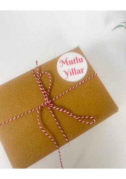 Mutlu Yıllar Kırmızı Yazılı 4 cm Yuvarlak Sticker Etiket 120 Adet