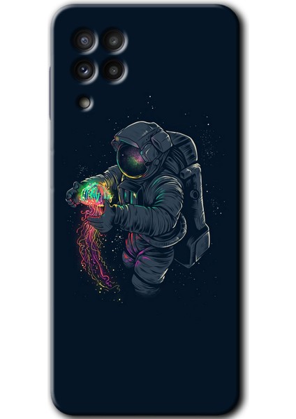 Samsung Galaxy M32 Kılıf Hd Desen Baskılı Arka Kapak + Temperli Cam - Astronot Kıyafeti