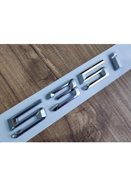 535I Bagaj Yazısı - Bagaj Amblem 535I