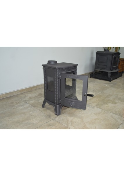 Flame Stove Minör Lux 3 Camlı Pik Döküm Mini Şömine Soba