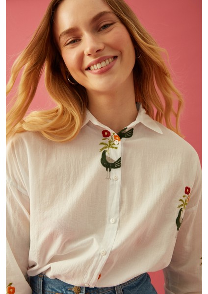 Çiçek Nakış Detaylı Gömlek fiyatları