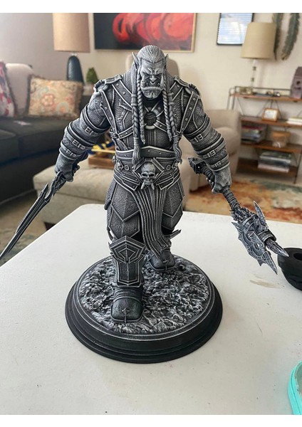 Varok Saurfang World Of Warcraft Boyalı Figür 20 cm (Dev Boy)