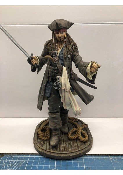 Kaptan Jack Sparrow Karayip Korsanları Boyalı Figür 23 cm (Büyük Boy