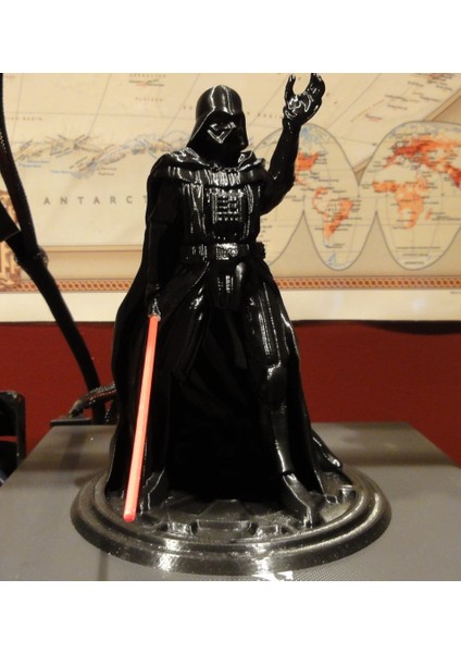 Darth Vader Meydan Okuyor Star Wars Boyalı Figür 23 cm (Büyük Boy)