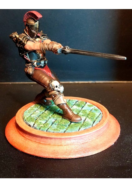 Cedric Şövalye Boyalı Figür 20 cm