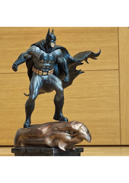 Batman Kara Şövalye Boyalı Figür 26 cm (Dev Boy)