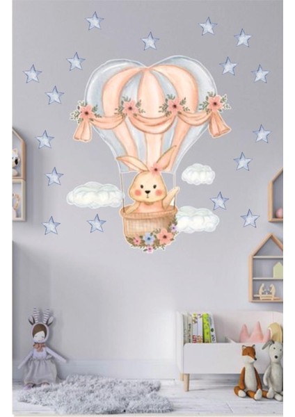 Bulutlar ve Uçan Balonda Sevimli Peluş Tavşan Sticker