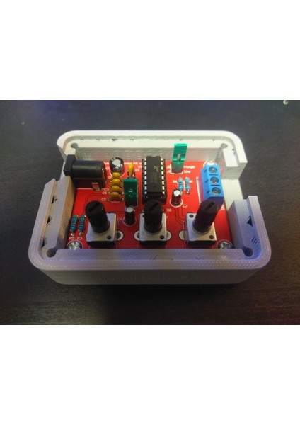 XR2206 Sinyal Jeneratörü Geliştirilmiş Kılıf Plastik Aparat