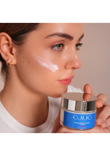 Yoğun Nemlendirici ve Yaşlanma Karşıtı Etkili Onarıcı Hyaluronik Asit Krem 50 ml
