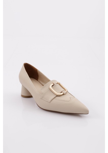 4310 Kadin Metal Aksesuarli Sivri Burun Kalin Kisa Topuklu Ayakkabi fiyatları