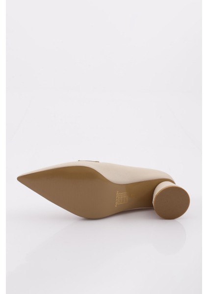 4310 Kadin Metal Aksesuarli Sivri Burun Kalin Kisa Topuklu Ayakkabi indirimleri