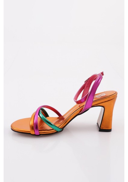 7550 Kadin Çapraz Bantli Topuklu Ayakkabi modelleri