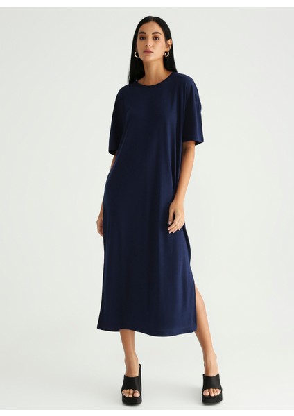 Lacivert Kadın Bisiklet Yaka Midi Basic Ev Elbisesi K-CORIN fiyatları