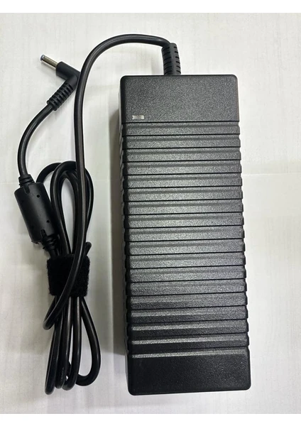 19.5 Volt 6.15 Amper 4.5 mm 3.0 mm Hp Uyumlu Adaptör 120 Watt Hp Adaptör Mavi Iğneli Hp Adaptör