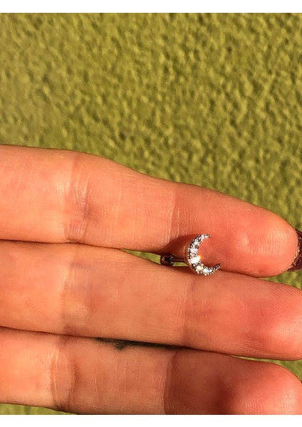 Çelik Kıkırdak Helix Tragus Piercing
