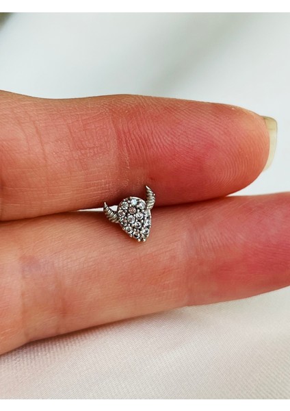 Kıkırdak Helix Tragus Boynuz Figürlü Piercing