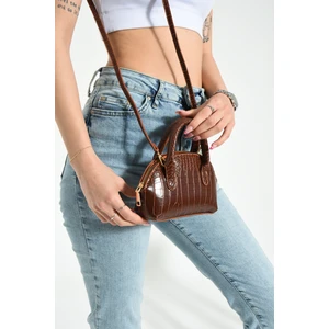 Valu Accessorize Kadın Kahverengi Çarpraz Askılı Mini City Omuz ve El Çantası