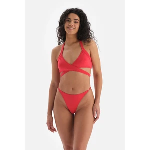 Kırmızı Boyundan Bağlı Bikini Üst