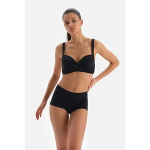 Siyah Kaplı Bikini Üstü