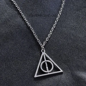 Herşey Nota Harry Potter Ölüm Yadıgarları  Üçgen  Ortası Dönen Kolye